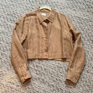 Wilfred/Aritzia long sleeve, cropped button down. Linen